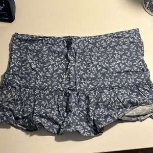 Brandy Melville skirt